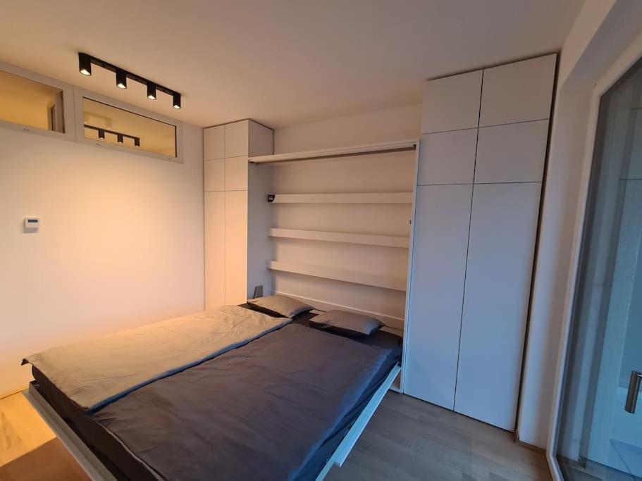 Neu, Zentral, Schoen, Bergblick, Suedterrasse Freilassing Ngoại thất bức ảnh