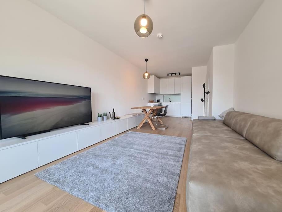 Neu, Zentral, Schoen, Bergblick, Suedterrasse Freilassing Ngoại thất bức ảnh